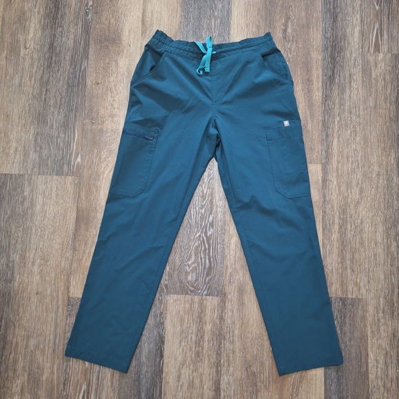 FIGS Teal Yola Mid-Rise Cargo Straight Leg Scrub Pants, Size XS - Picture 3 of 7